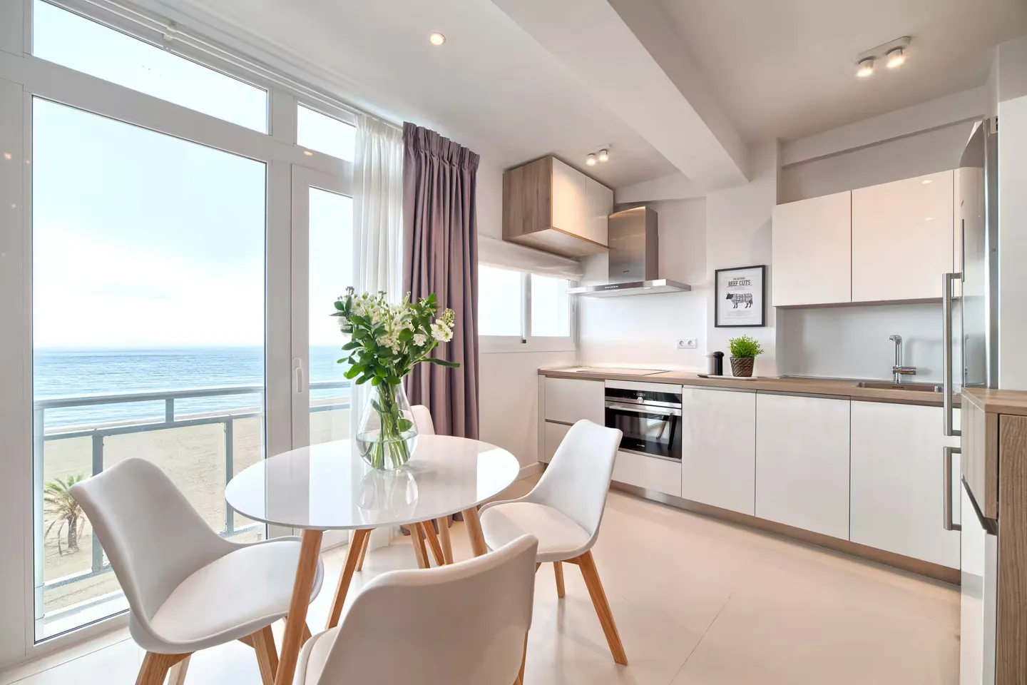 Estepona · Keuken — before HostRev