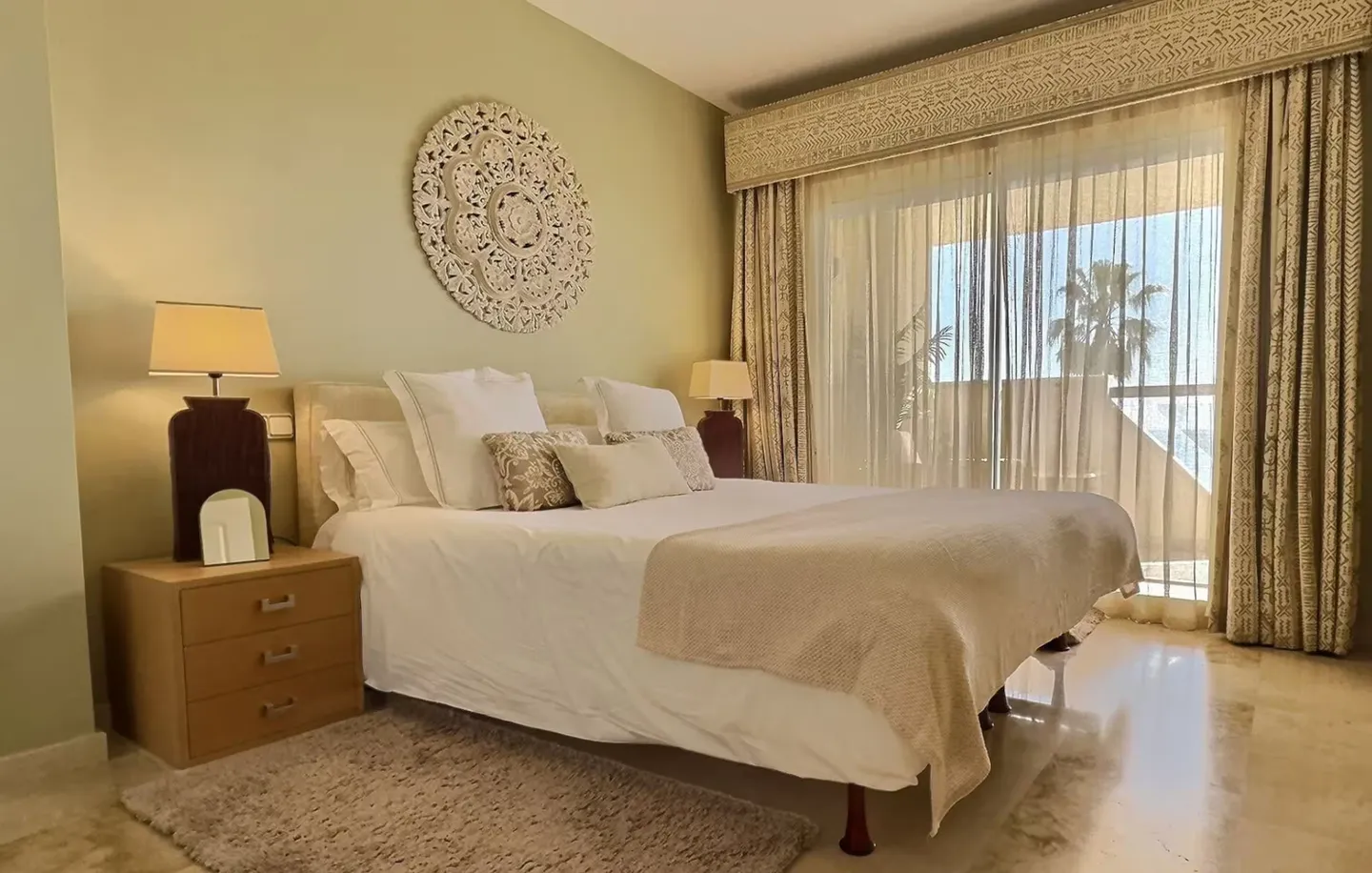 Estepona · Slaapkamer — before HostRev
