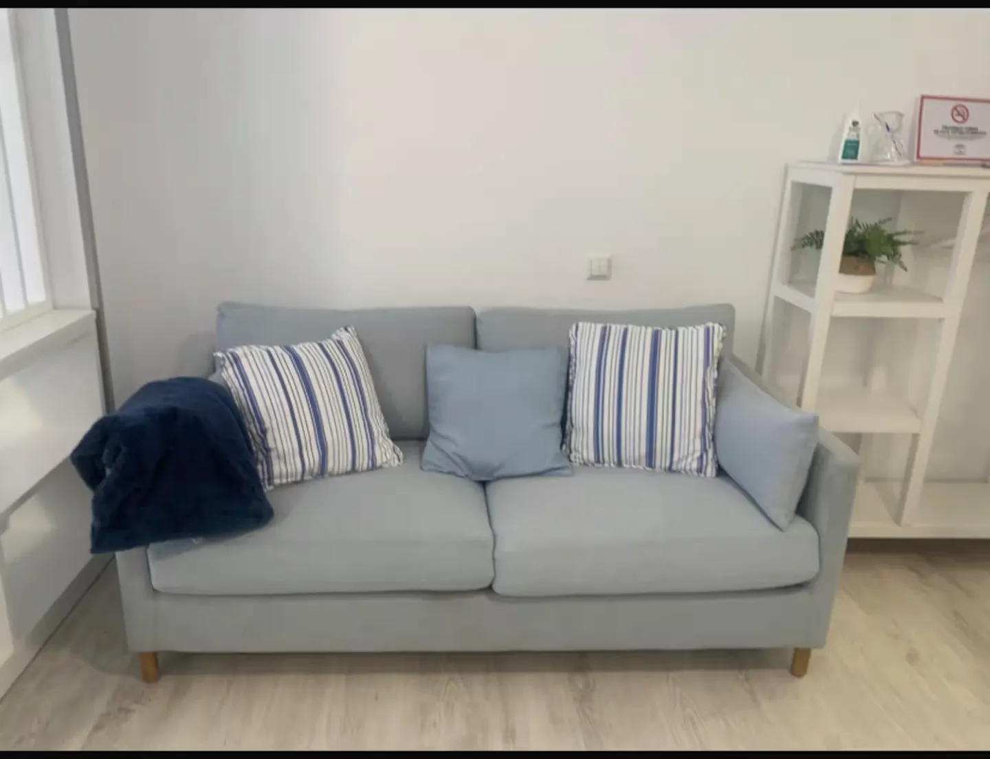 Marbella · Interieur — before HostRev