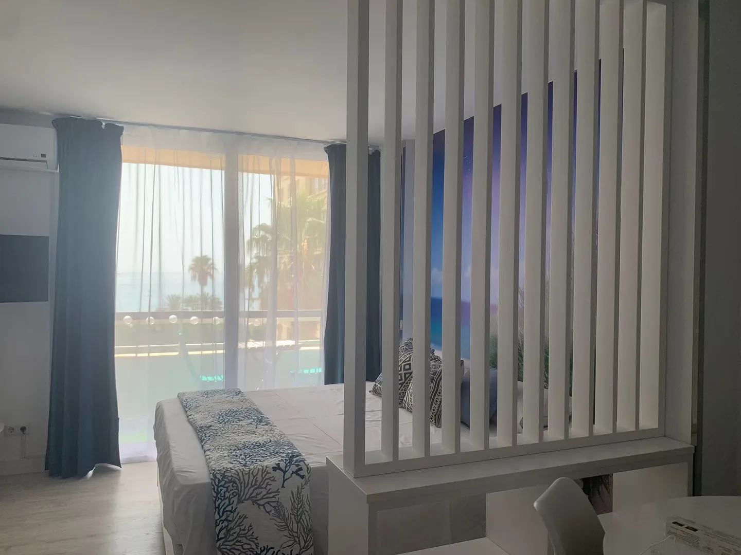 Marbella · Slaapkamer — before HostRev